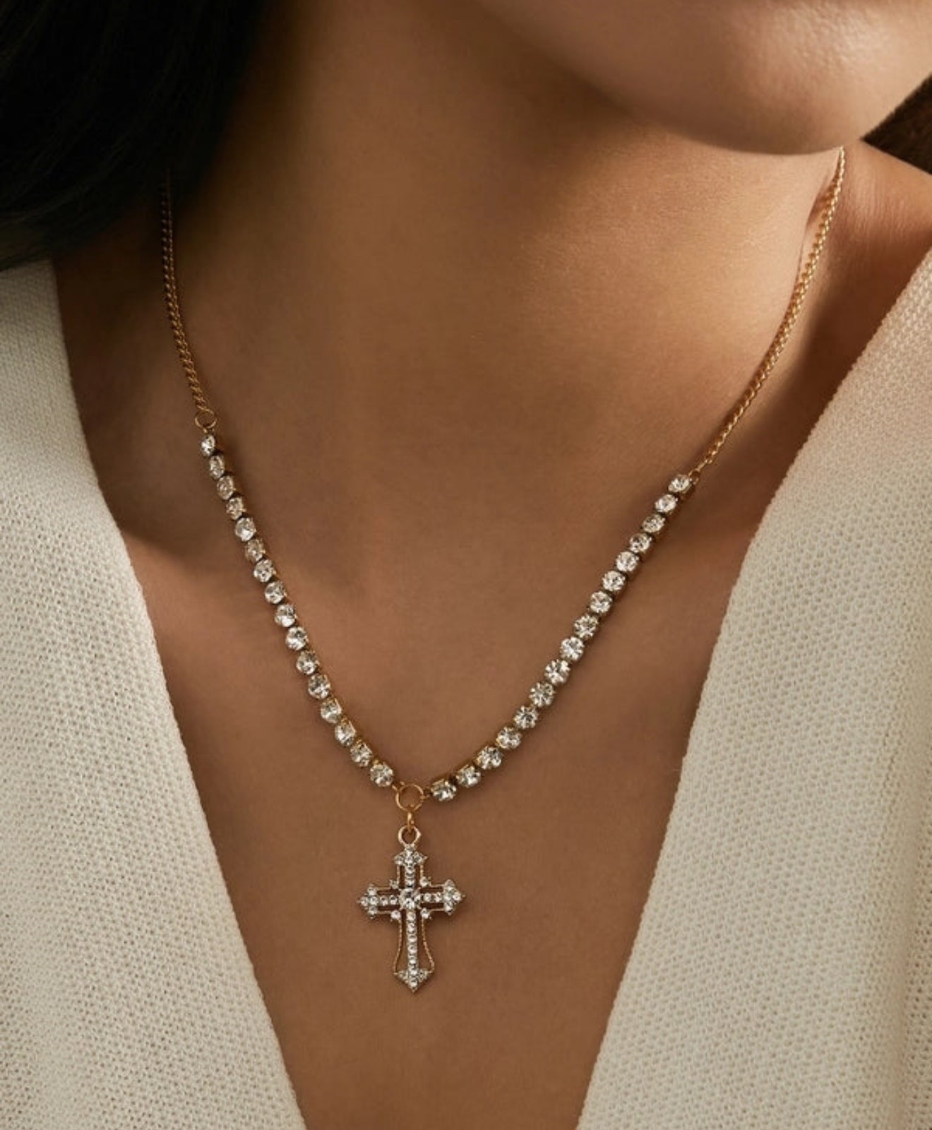 Vita Cross Necklace