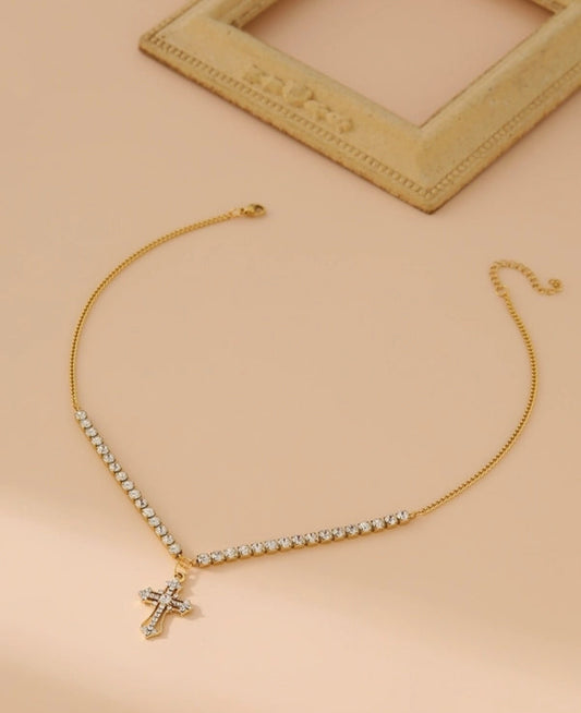 Vita Cross Necklace