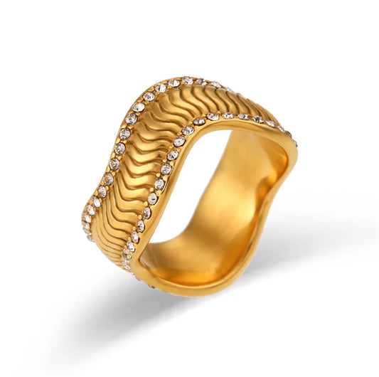 Selene Ring