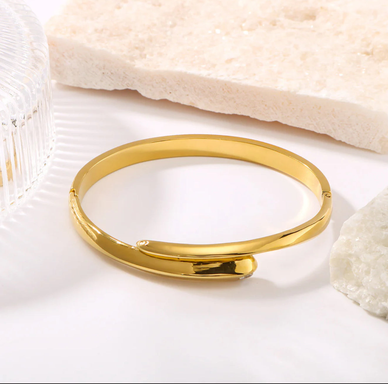 Sorella Bangle