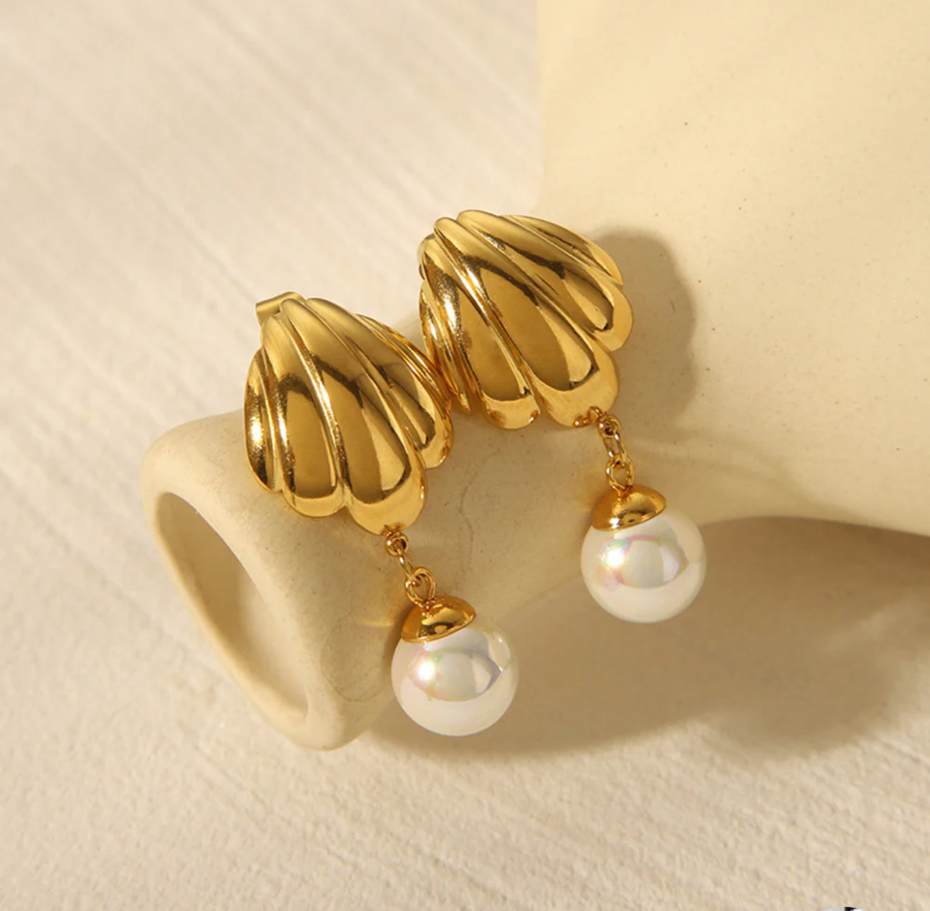 Celeste Earring